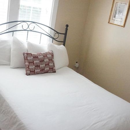 The Frogtown Inn Canadensis Luaran gambar