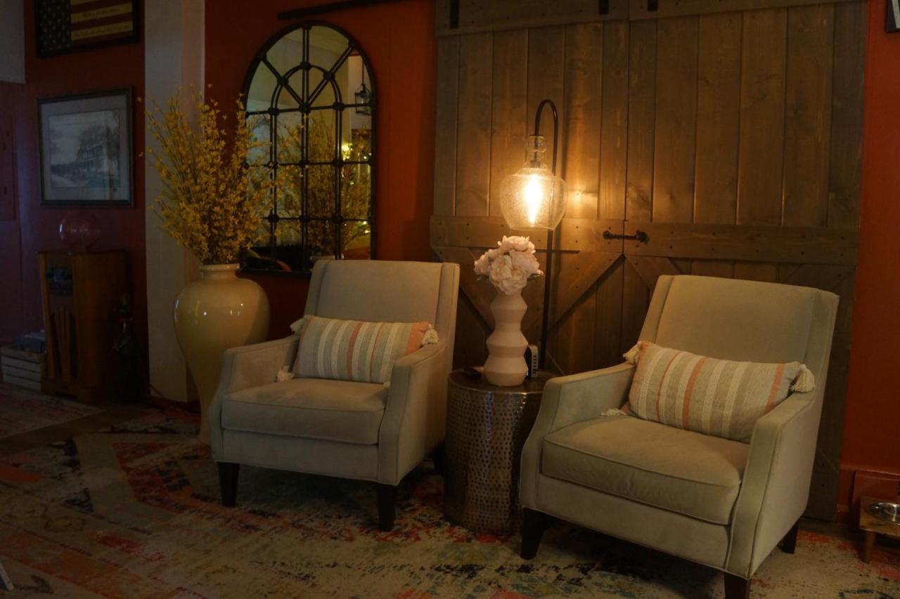 The Frogtown Inn Canadensis Luaran gambar