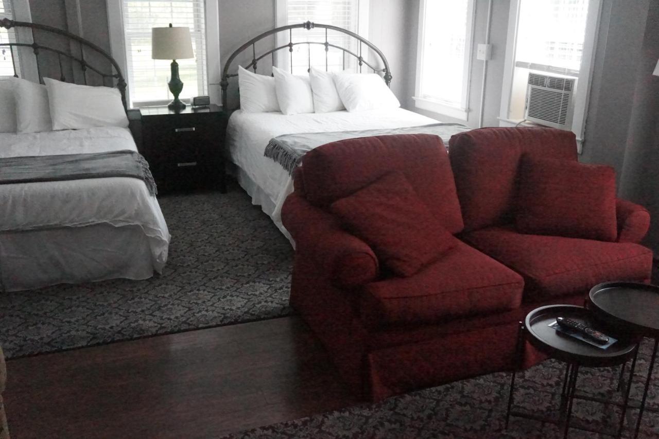 The Frogtown Inn Canadensis Luaran gambar